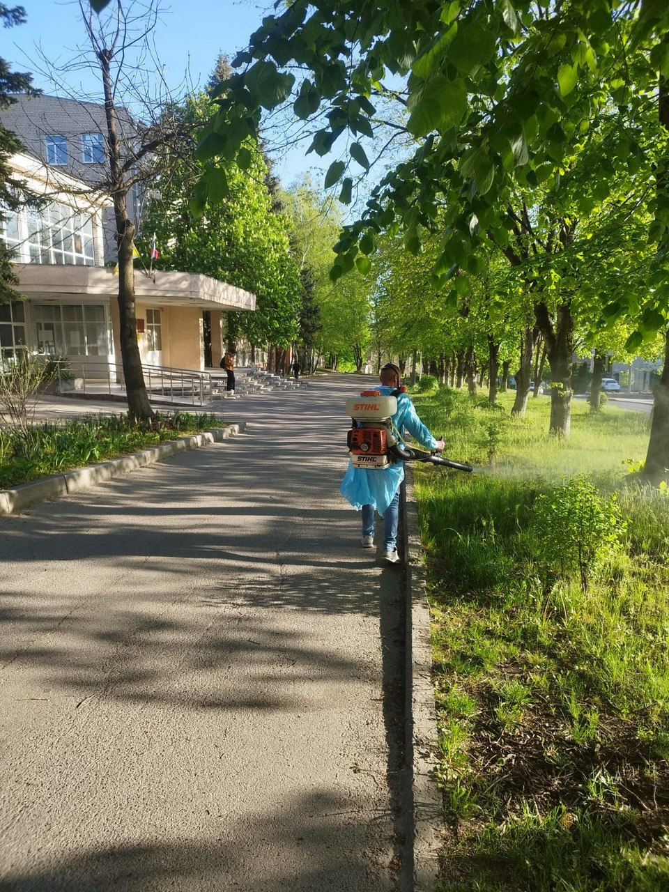 В Ставрополе почти 650 тысяч квадратных метров городских пространств обработали от клещей